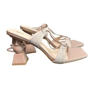 Sheln Geometric Heeled Sandals. Size 9